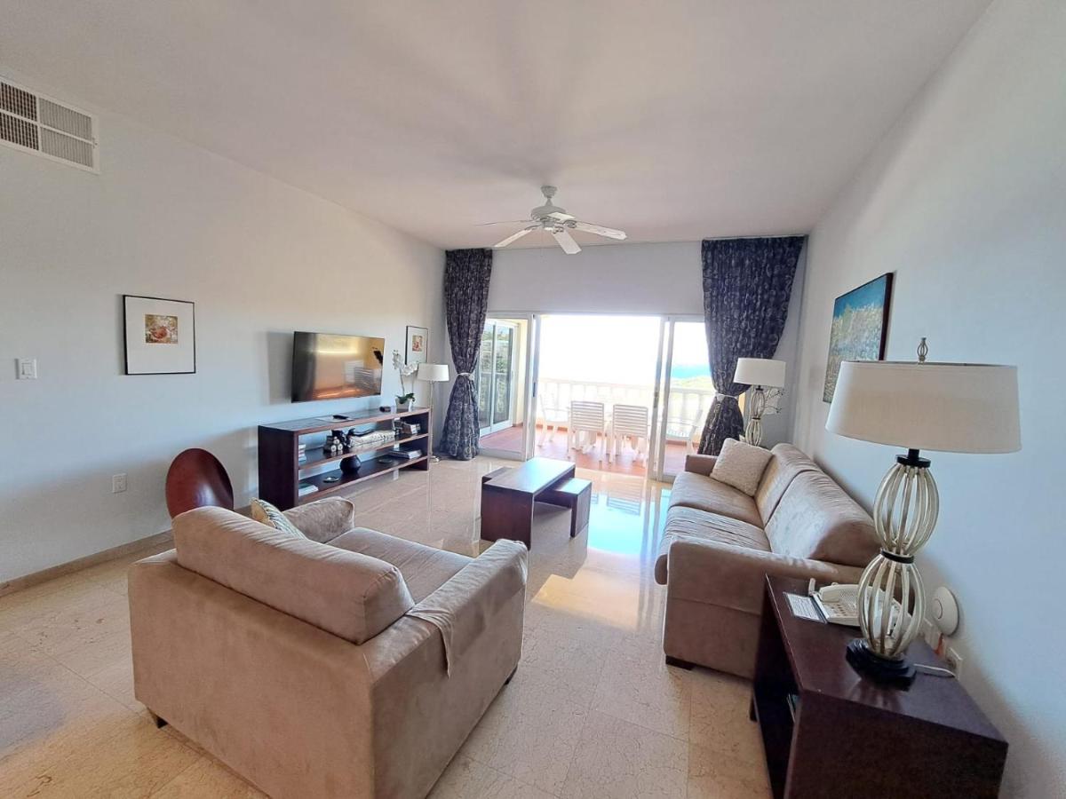 Princess Heights Luxury Condo Hotel Oyster Pond Екстериор снимка